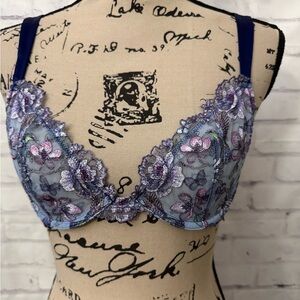 Victoria’s Secret Bra 34C Low Cut Unlined‎ Demi Hummingbird Floral Sexy Blue